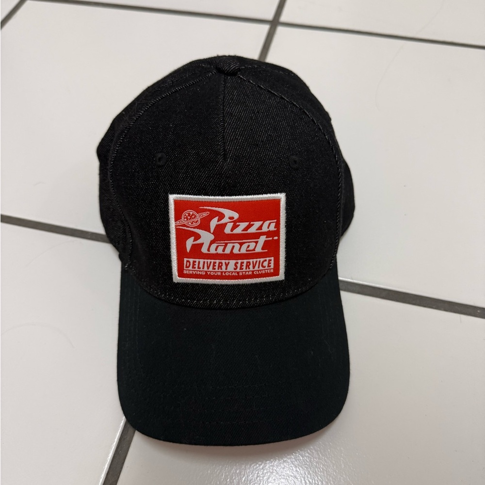 Disney Pizza Planet Strapback Hat Baseball Cap Black Denim Toy Story Exclusive